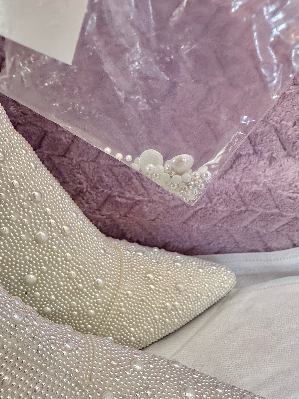 Betsey Johnson Cady Pearl Rhinestone Women’s Booties Ivory Size 11 - Picture 9 of 10